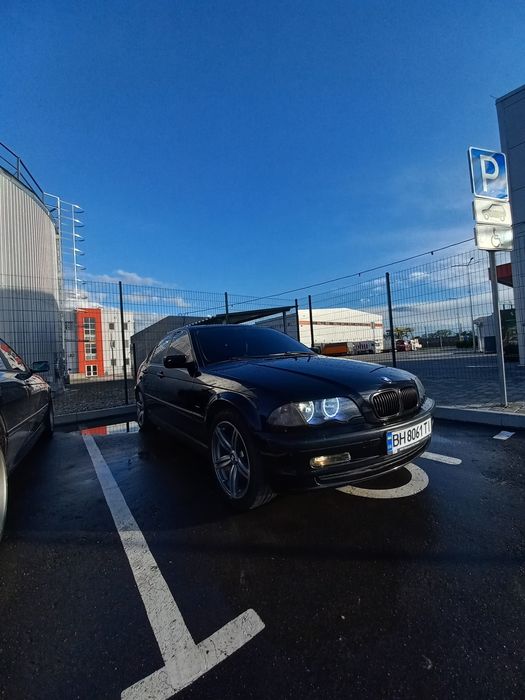Продам бмв е 46.