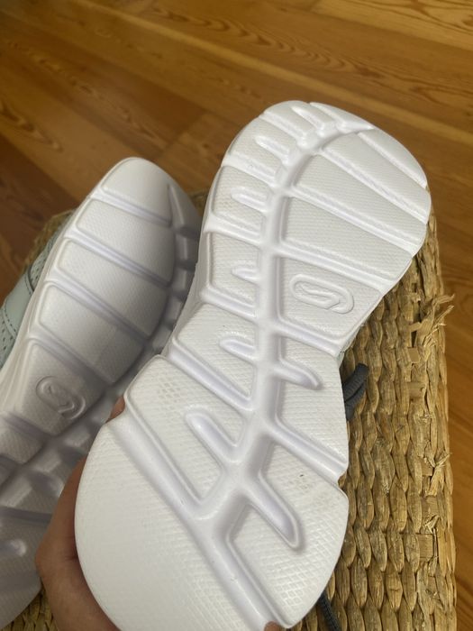 Sapatilhas cinzentas - Decathlon