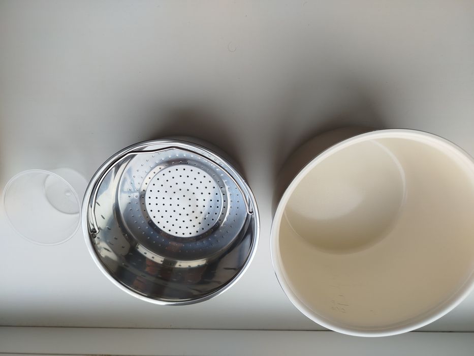 Мультиварка, рисоварка, електрокастрюля