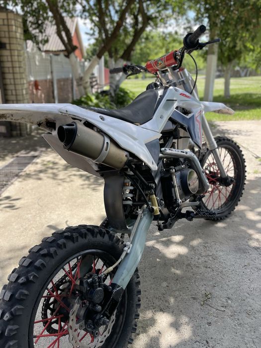 Bse пітбайк 125 куб .см
