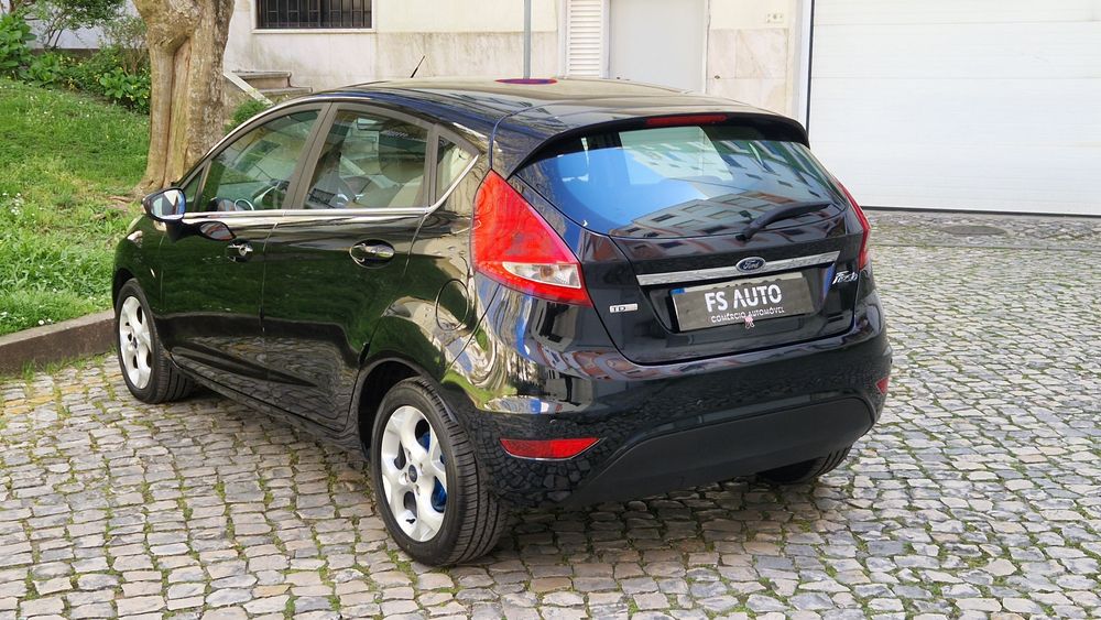 Ford Fiesta 1.4 TDCI TREND *DESDE 98€ MÊS*