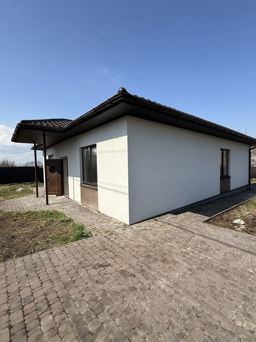 Продаж стильного будинку 100 м² у Бучі.