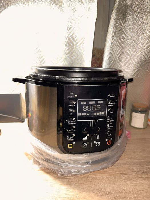 Мультиварка-скороварка Redmond RMC-PM381