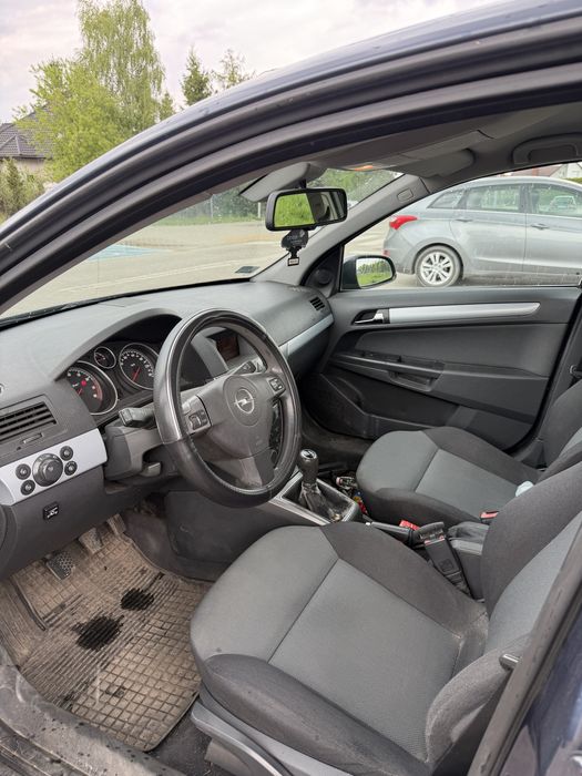 Opel astra h 1.6 lpg
