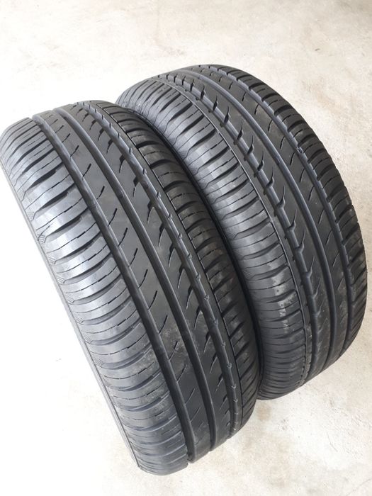 Dois pneus novos 185/60r14 82T Continental Seat Ibiza 6k Honda Civic