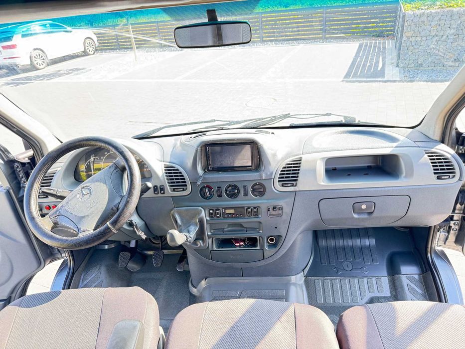 Mercedes-Benz Sprinter 2006