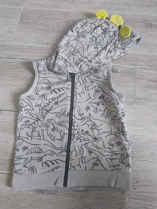 Kamizelka / bluza r. 92 chłopięca w bardzo dobrym stanie.