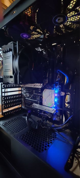 i5-11400F / Z590 / 4 RAM /  готова база під відеокарту