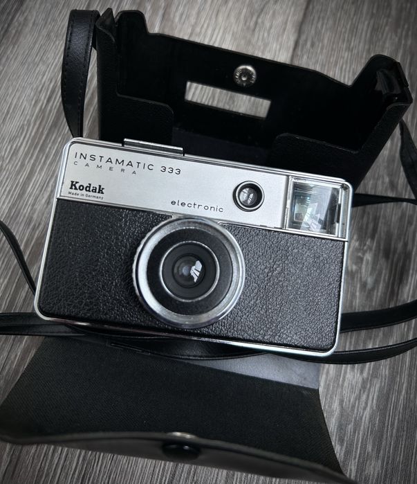 Фотовідео камера KODAK Instamatic 333 Electronic Originals