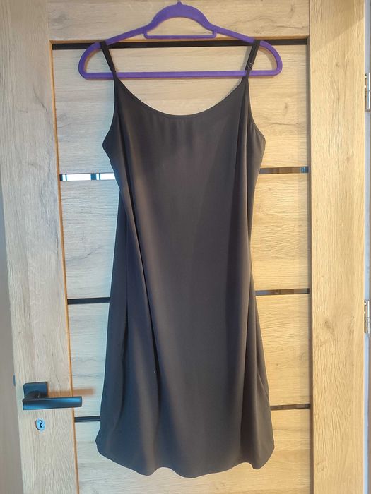 Mała czarna sukienka w gwiazdy Debenhams Edition