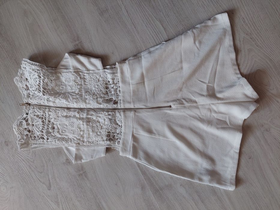 Продам ажурний комбінезон шортами