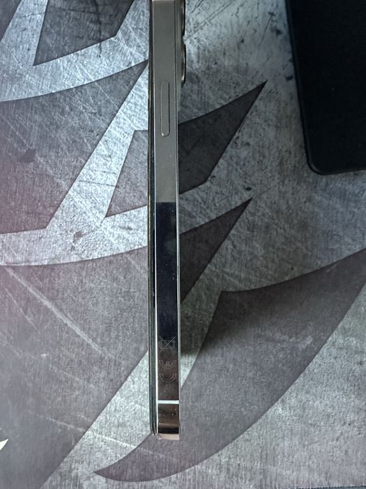 Iphone 13 pro max uszkodzony