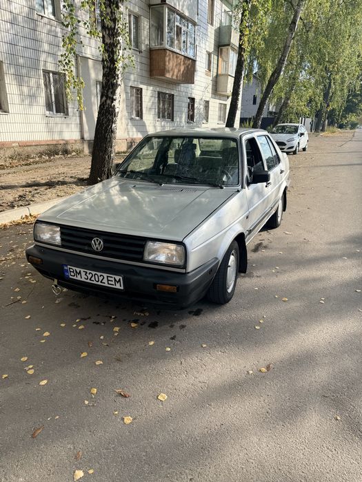 Jetta 88 рік 1.6 бензин в гарному стані