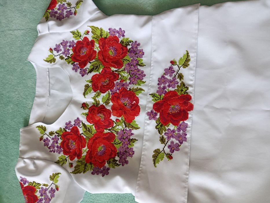 Вишите плаття 46 р