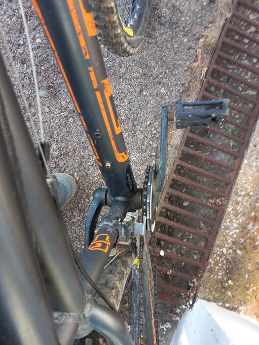 Bicicleta Btt GT chucker 2.0