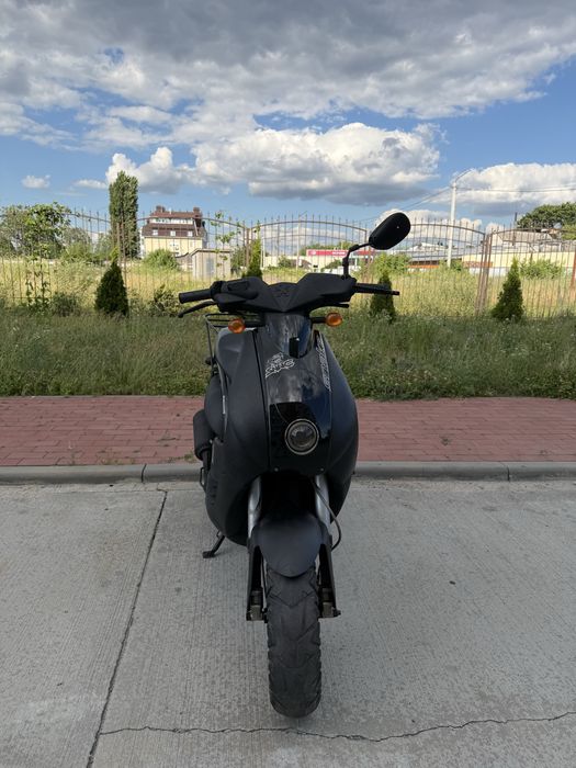 Скутер  peugeot ludix snake