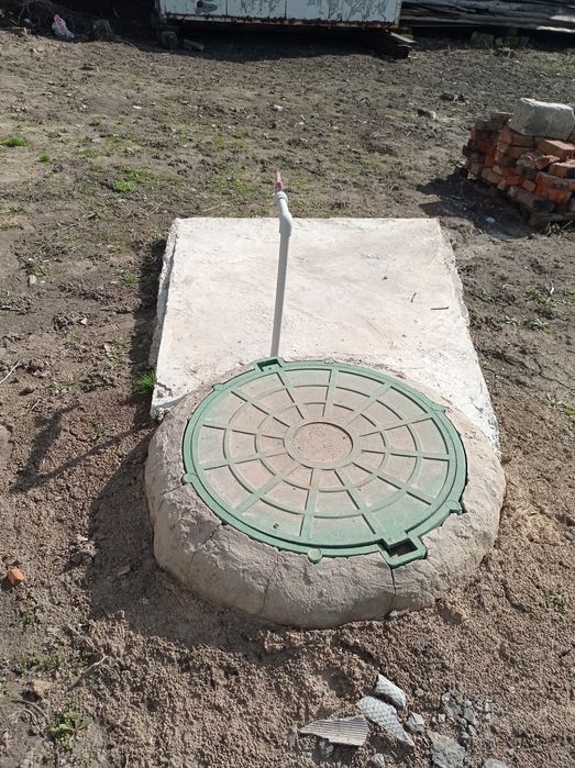 Новобудова біля міста Чернігів.