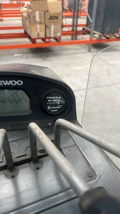 Empilhador Eléctrico Daewoo/Doosan BR16JW – 1600kg – Revisões em dia