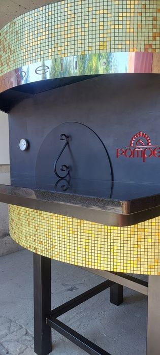 Piec do pizzy opalany drewnem/gazem