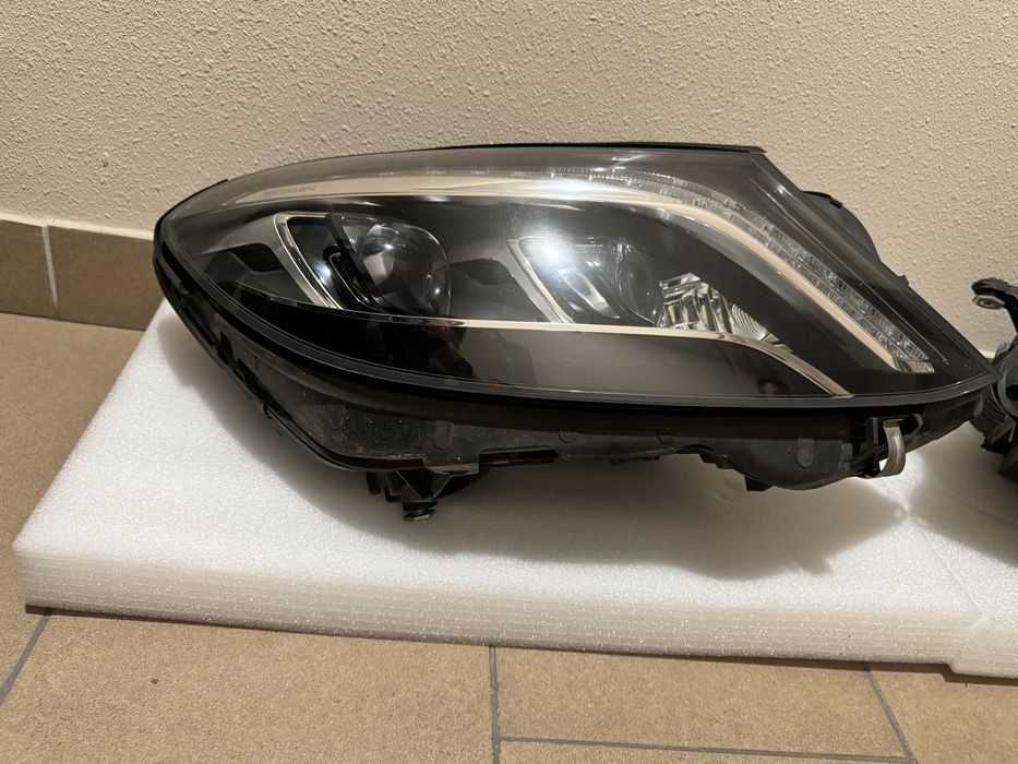 Фары передние LED INTELLIGENT LIGHT SYSTEM Мерседес S-клас европа w222