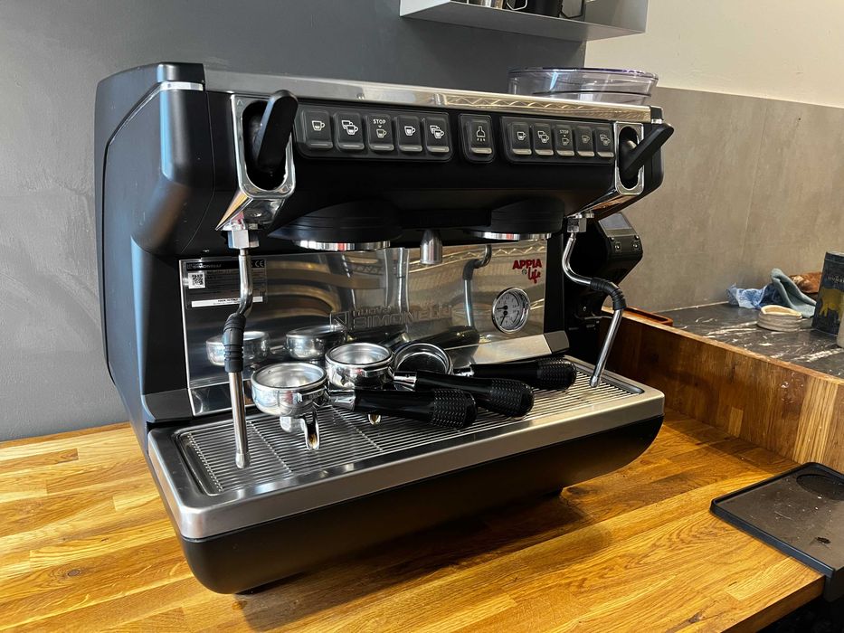 Ekspres ciśnieniowy Nuova Simonelli Appia Life