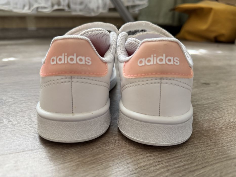 Дитячі кросівки Adidas 29 розмір