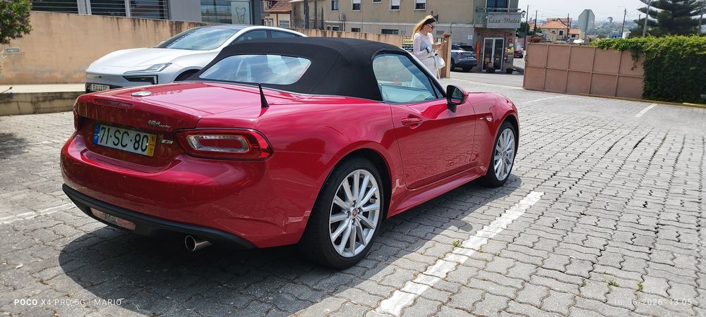 Fiat 124 spider Lusso