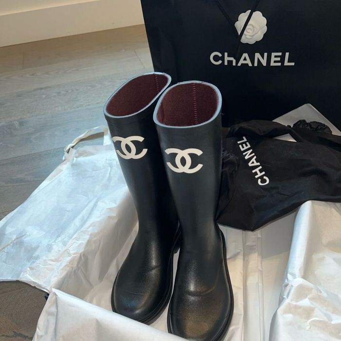 Чоботи Chanel 36 38 39 40 в наявності гумові сапоги резиновые Шанель