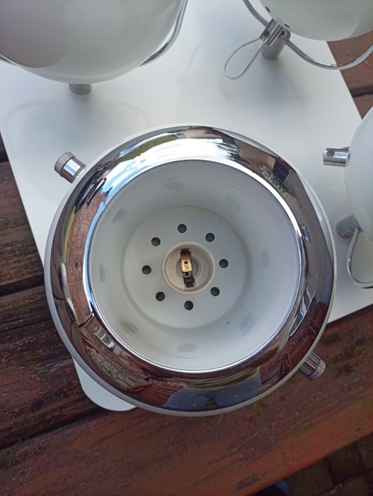 Lampa sufitowa 4 punktowa.