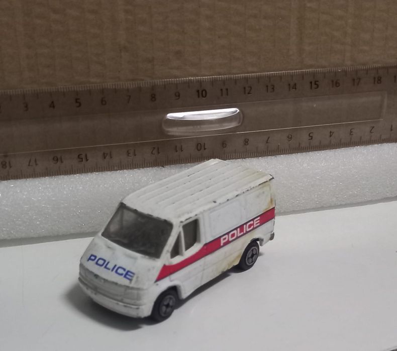 Ford transit corgi