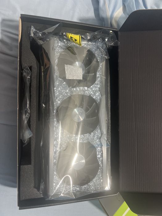 GEFORCE RTX 3070 Game Rock64750805982977121