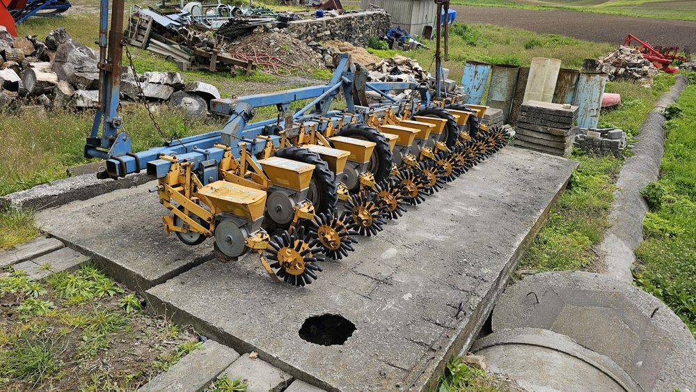 Кукурудзяна сівалка СПЧ 8 СУПН 8 СПЧ 6 УПС 8