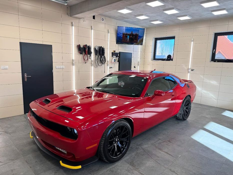 Dodge Challenger 5,7 hemi