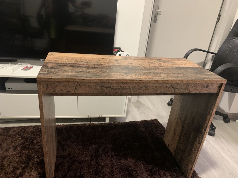 Mesa para estudos/computador
