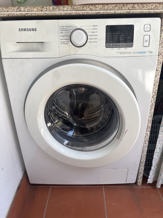 Máquina de lavar Samsung com placa avariada