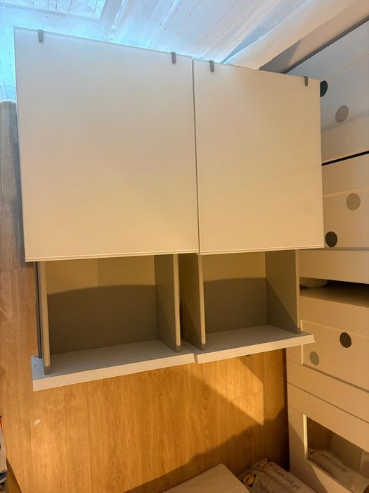 2 comodas malm 2 gavetas com vidro branco