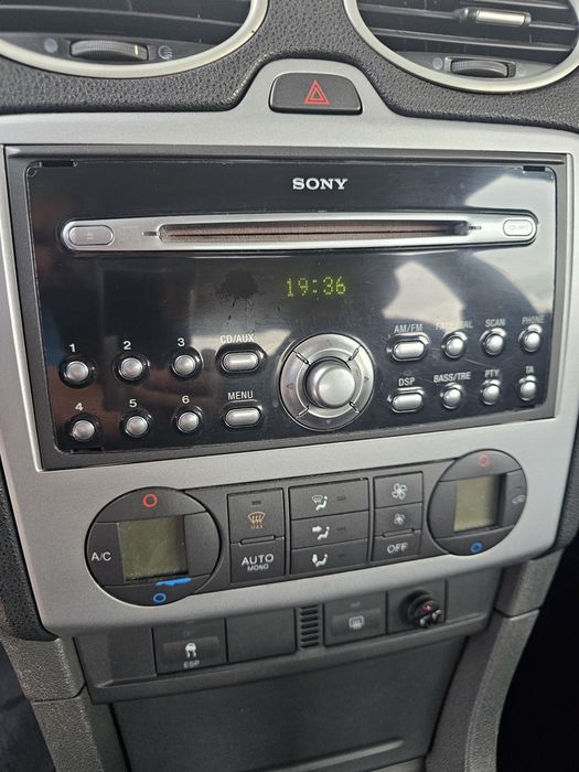 Ford Focus 1600 110cv