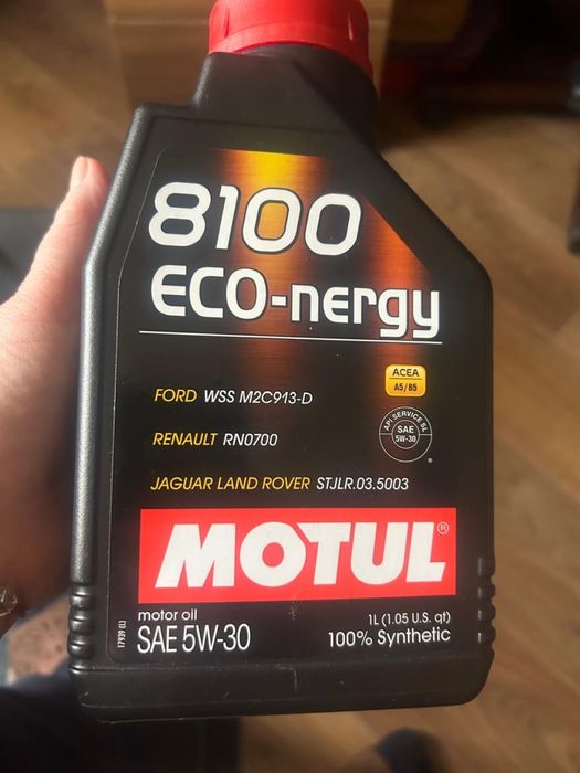 Масло motul 8100 eco-nergy 5w30 1л 102782 ,5л 102898