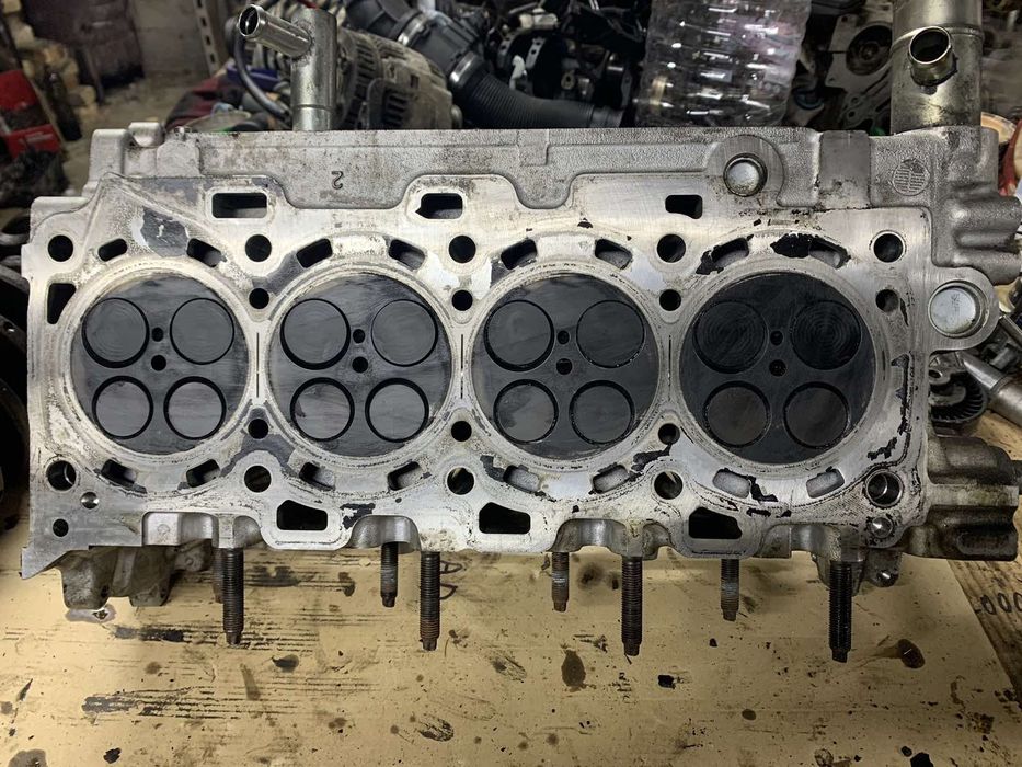 Гбц головка 2.2 D-Cat Toyota Avensis Rav 4 Lexus is220