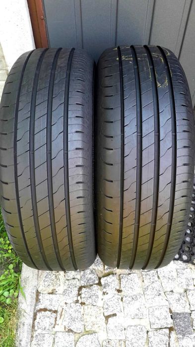 dwie opony letnie Goodyear Efficient Grip - 225/60/17 -2024