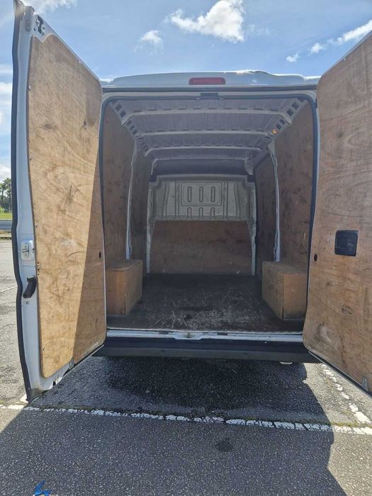 Vende Peugeot Boxer L2H2 2.2 Hdi 140 cv 10-2021