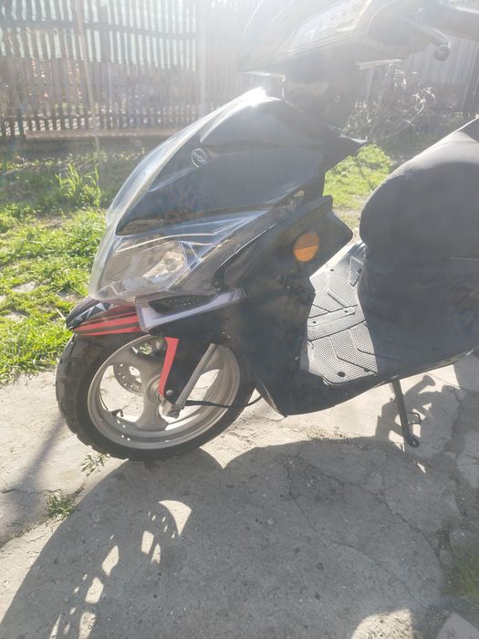 Продам скутер FADA 150 куб.