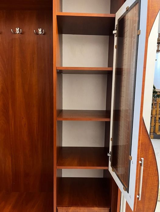 Шафа для коридору