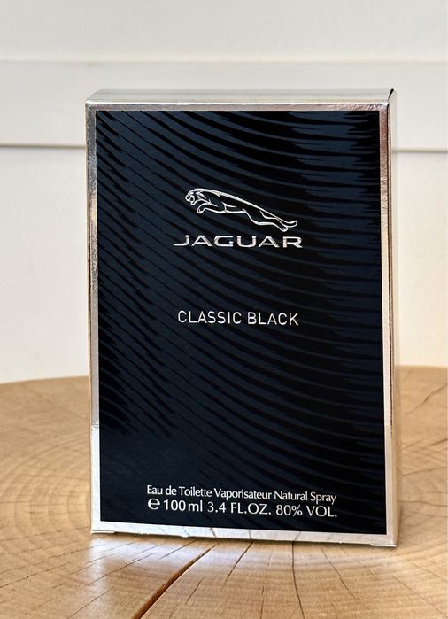 Jaguar Classic Black