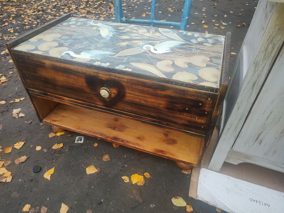 Skrzynia na zabawki wysyłka kurierska