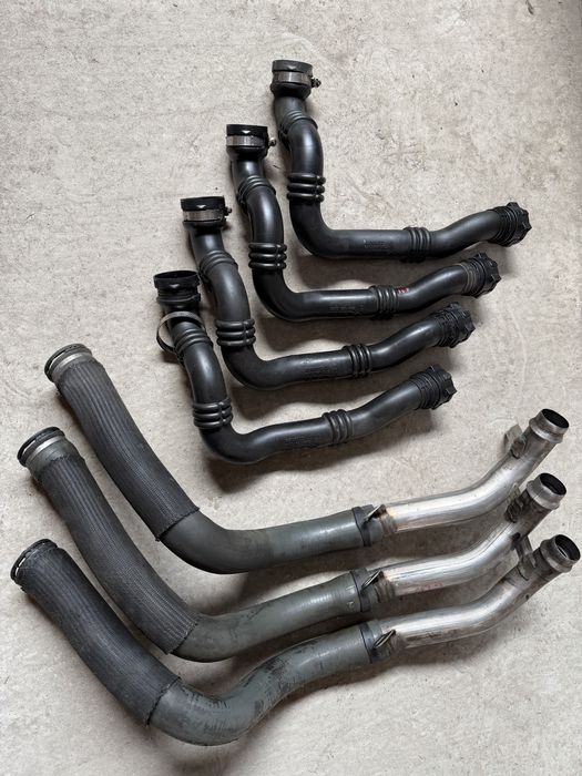 Патрубок інтеркулера 1.5 2.0 Dci Renault Laguna 3