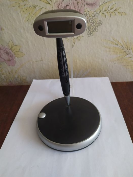 Підставка канцелярська з ручкою,термометром, годинником