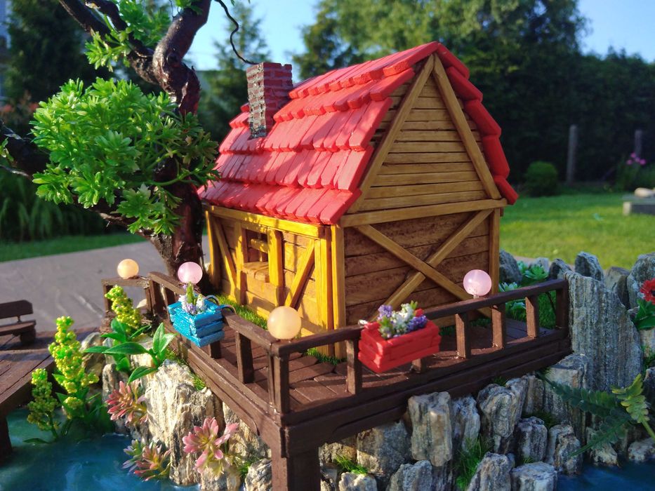 Rękodzieło Lampko-szkatułka "Domek nad stawem"