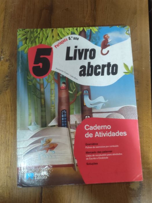 Manuais e cadernos de atividades do 5°ano