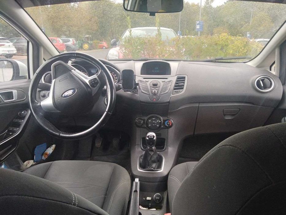 Ford Fiesta Мк7 турбодизель1.5TDCI 2013г 110 тыс  Механика